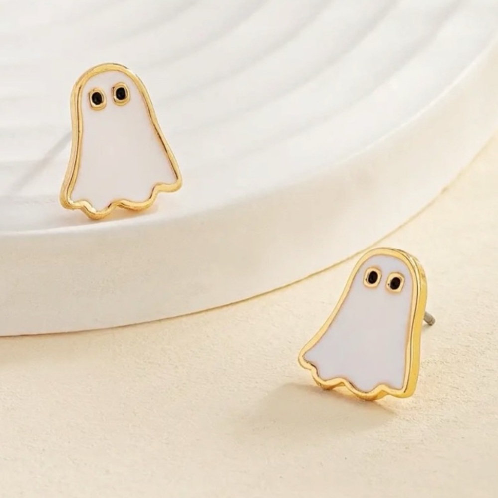 NEW Dainty Ghost stud Earrings - Boutique - Picture 4 of 4